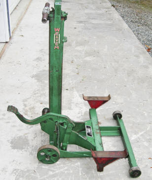 Weaver Early Model Air Bumper Jack